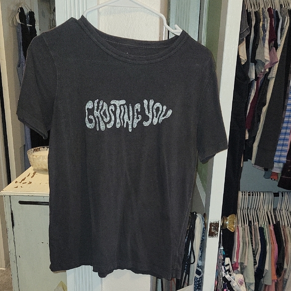 Aerie Ghosting You Graphic Tee, Small - Picture 1 of 3